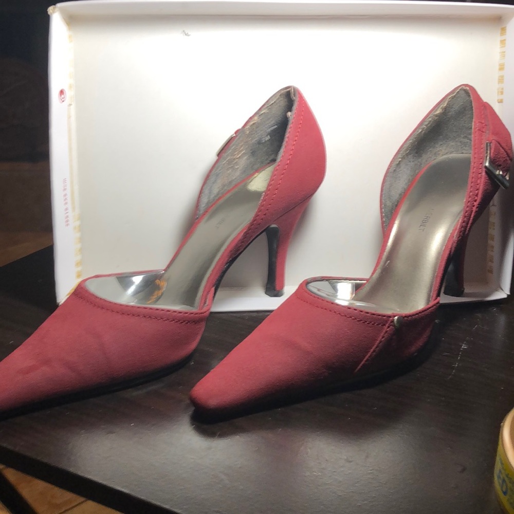 Gloria Vanderbilt Dress Heels